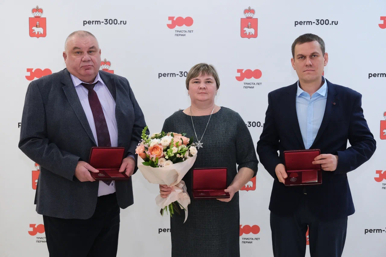 Сотрудникам ОДК-СТАР вручили правительственные награды